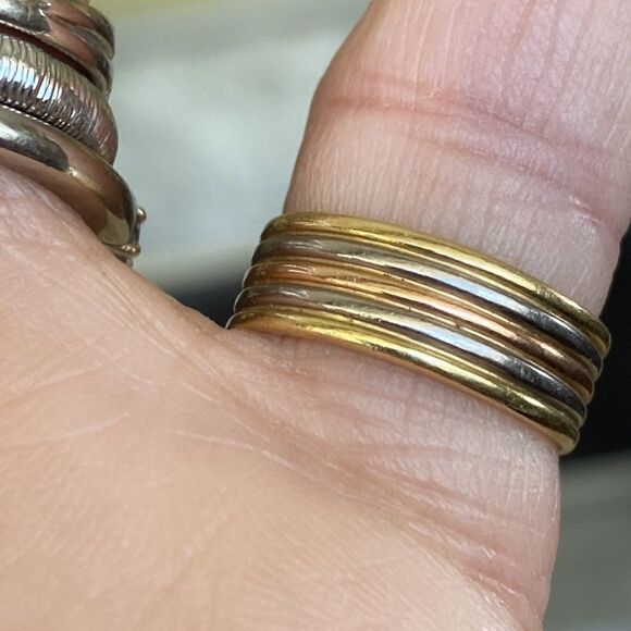 18K Tri-Gold White, Yellow, Rose Gold Diamond Ring VS1-VS2 - Picture 5 of 8